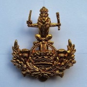 Queen's Own Glasgow Yeomanry cap badge